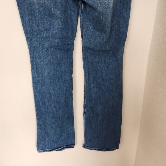 Old Navy Mid Rise Bootcut Jeans Medium Wash Denim Stretchy Fit Size 14 - Picture 8 of 9